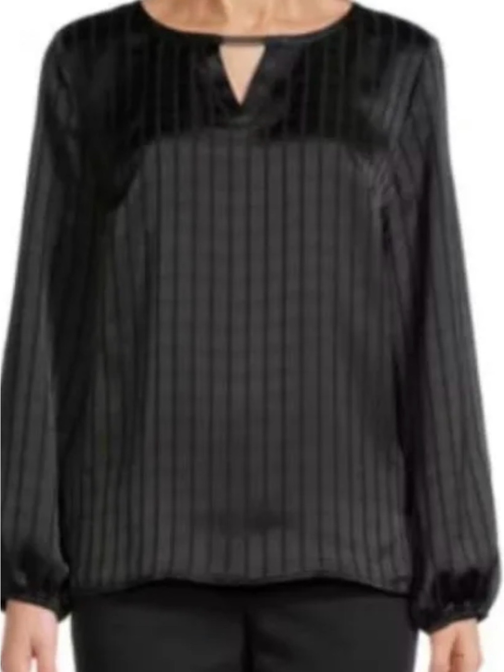 Liz Claiborne Black Windowpane V-Notch Blouse